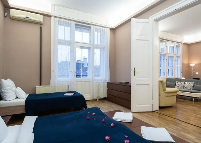 Apartamento Kiraly With Free Parking And Ac Budapeste