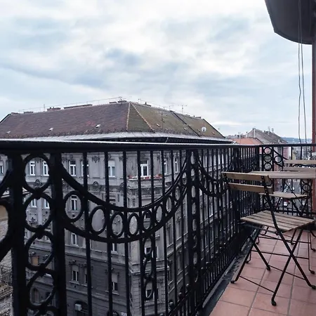 Apartment Kiraly With Free Parking And Ac