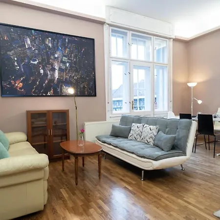 Kiraly With Free Parking And Ac * Βουδαπέστη