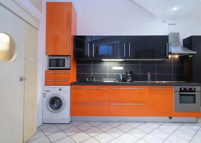 Kiraly With Free Parking And Ac Apartament Budapeszt